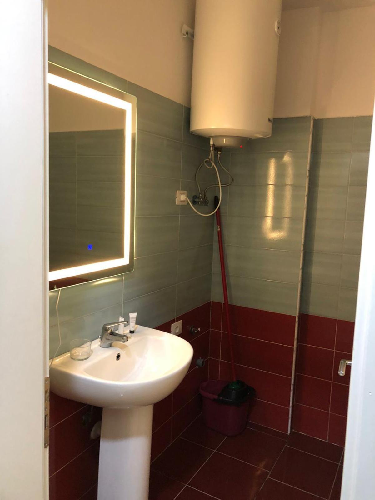 Low Cost Banesa Kosovare Shengjin Exterior photo