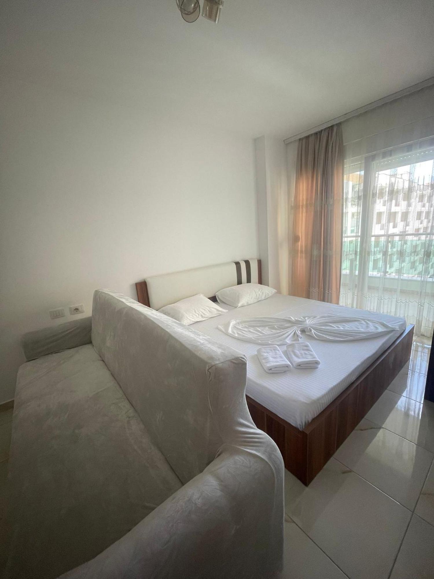 Low Cost Banesa Kosovare Shengjin Exterior photo